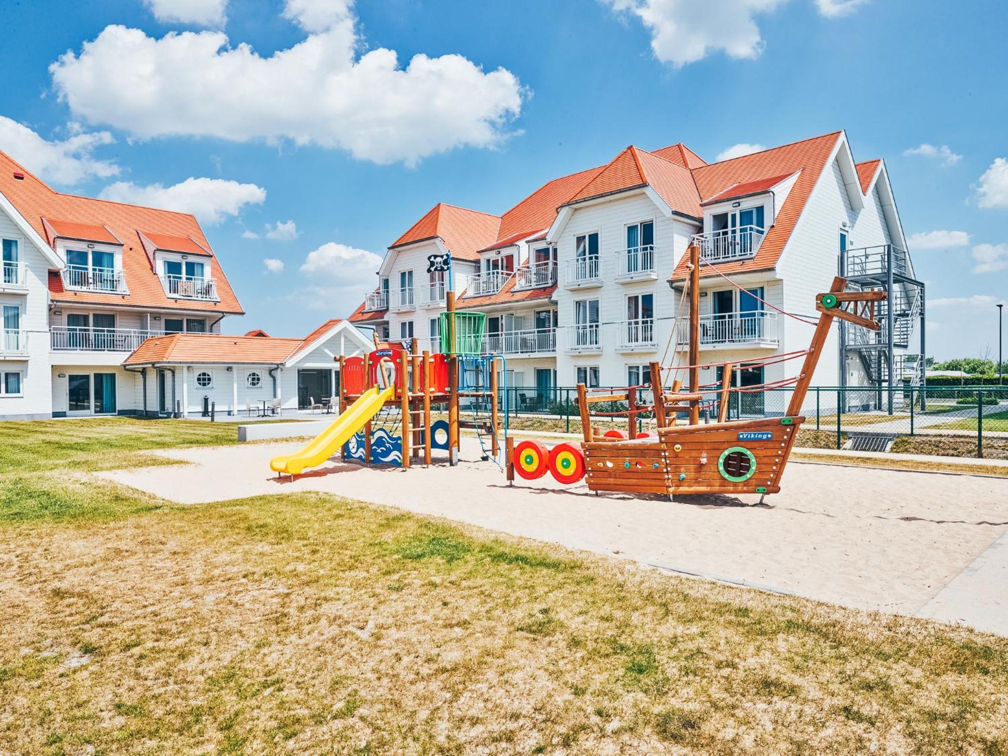 Holiday Suites Nieuwpoort Εξωτερικό φωτογραφία